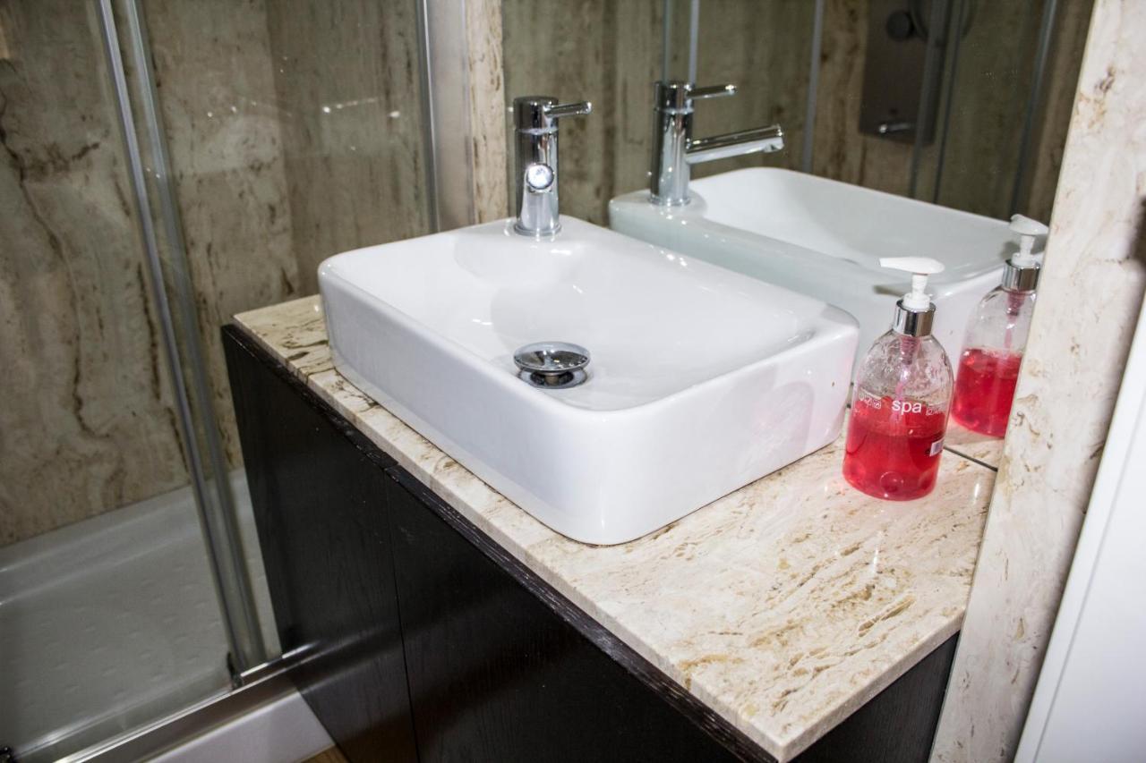 Amazing Amial Apartment Porto Luaran gambar